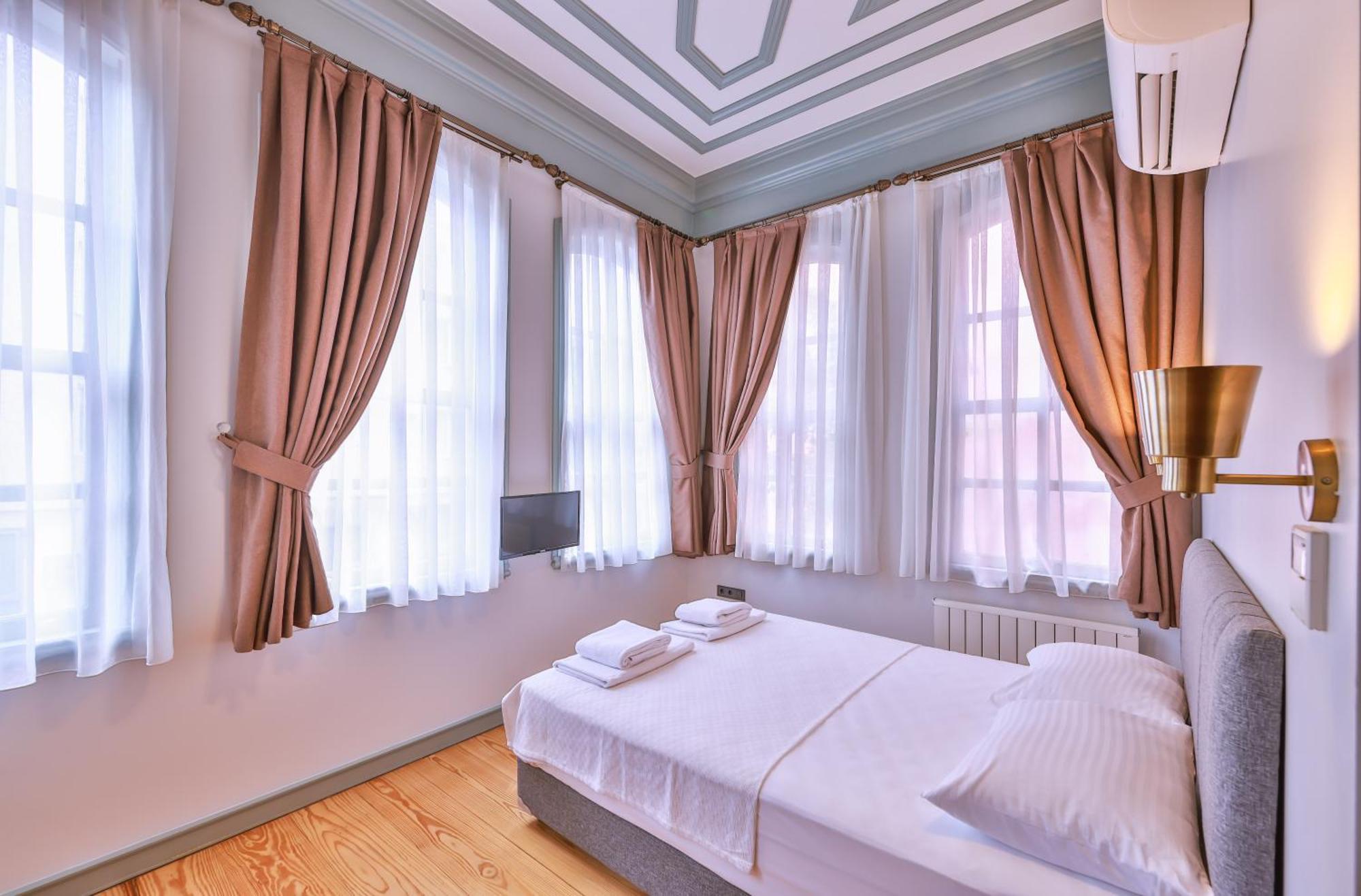 Va Mansion Hotel Istanbul Bagian luar foto
